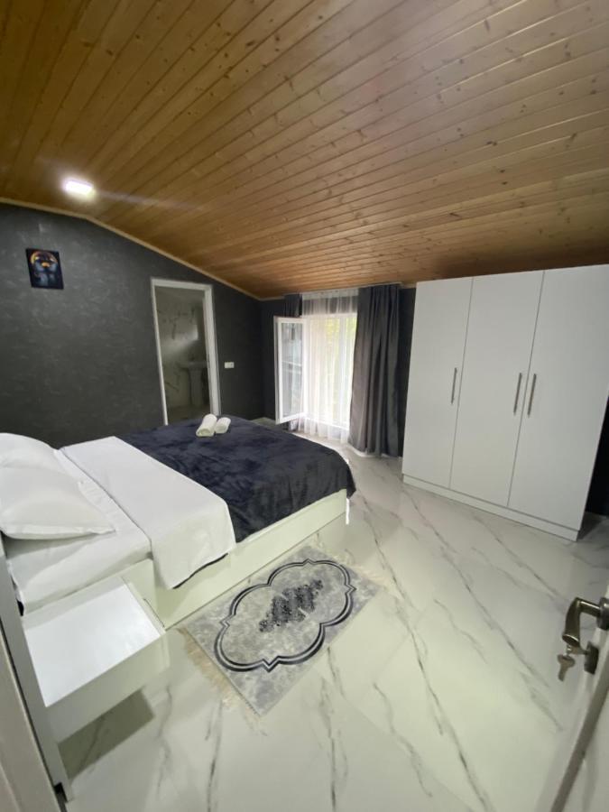 Buo'S Guest House Borjomi Eksteriør bilde